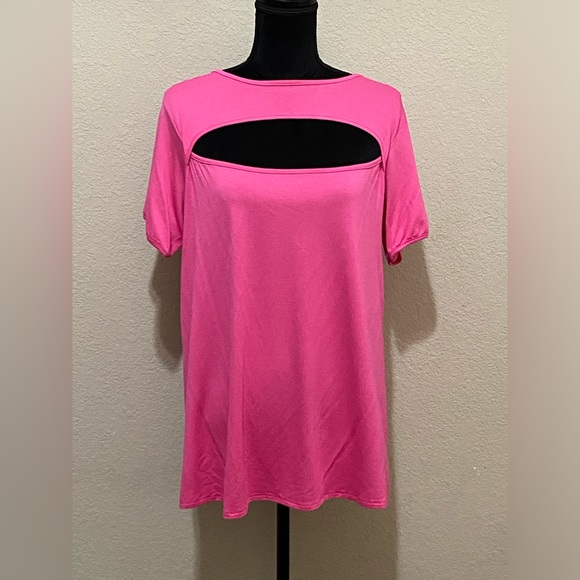 Tops - HEIMISH U.S.A NWOT TOP